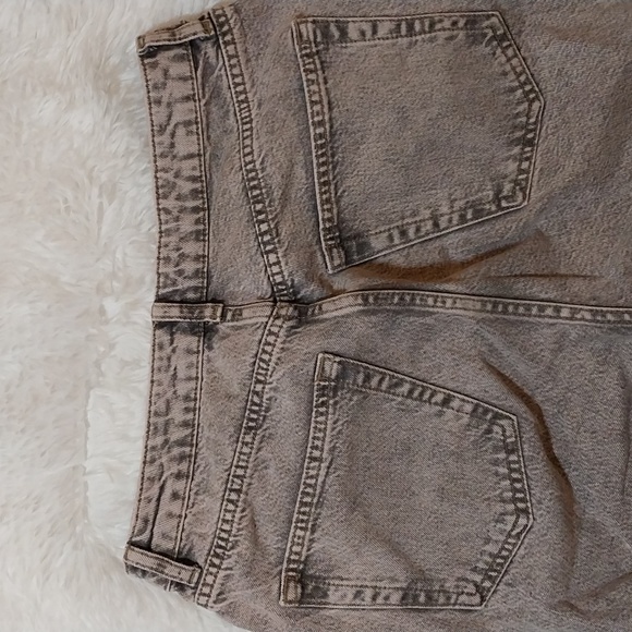 💥 Closet Closing Sale 💥 Topshop Mom Jeans Pink Acid Wash High Rise - Picture 6 of 6